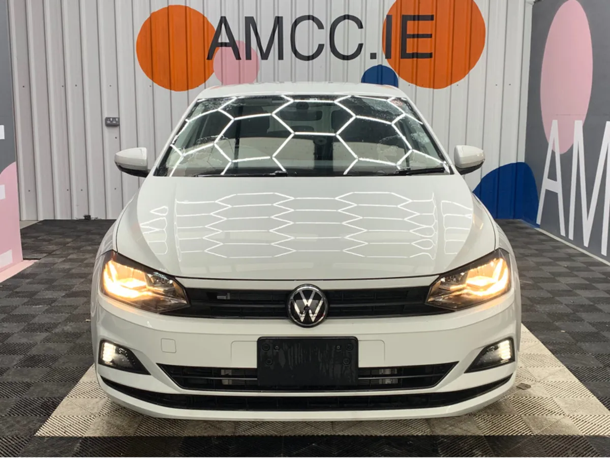 Volkswagen Polo TSI TREND LINE / Only 18k KMs! / 1 - Image 2