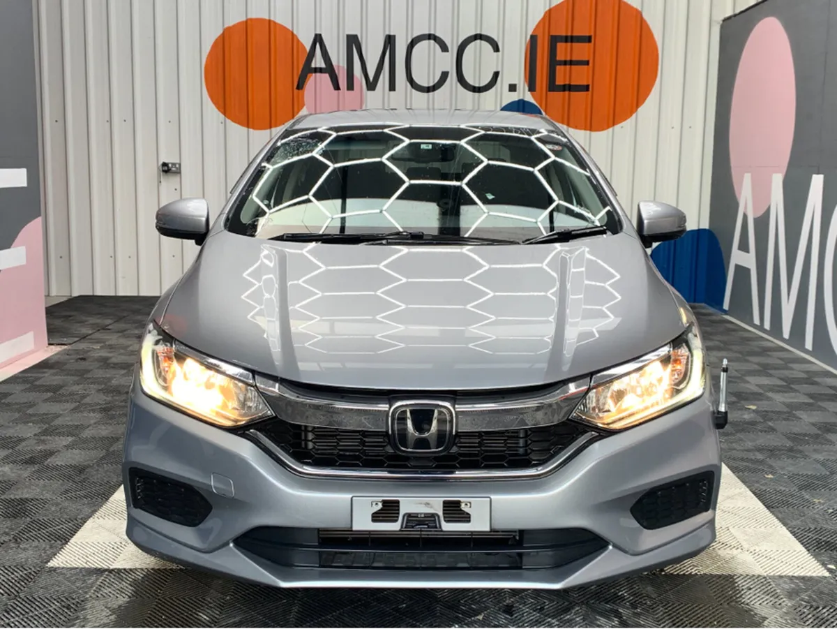 Honda Grace 1.5 HYBRID AUTOMATIC / 46k KMs / Adapt - Image 2
