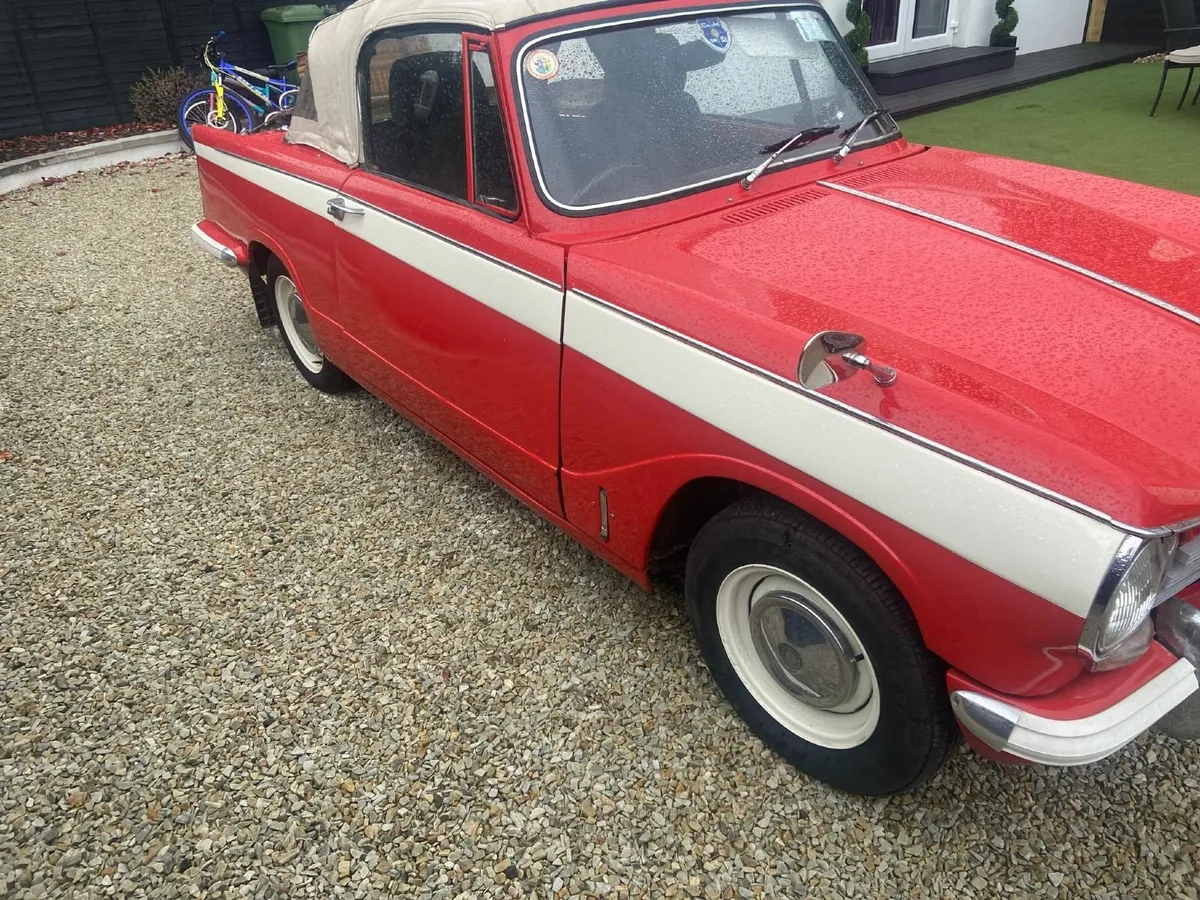 Triumph Herald 1968 - Image 2