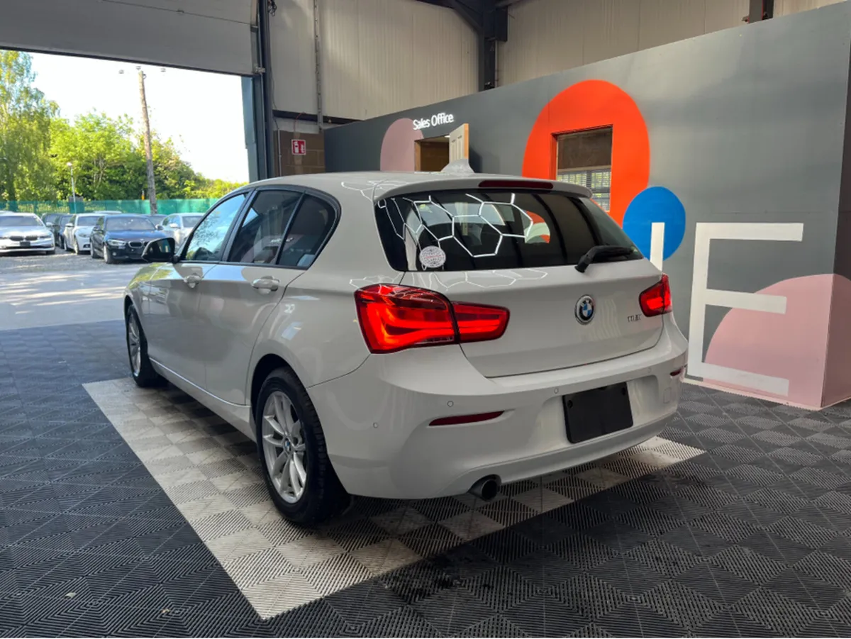 BMW 1-Series 1.5 AUTO / 118I / 34k KMs / REVERSE C - Image 4