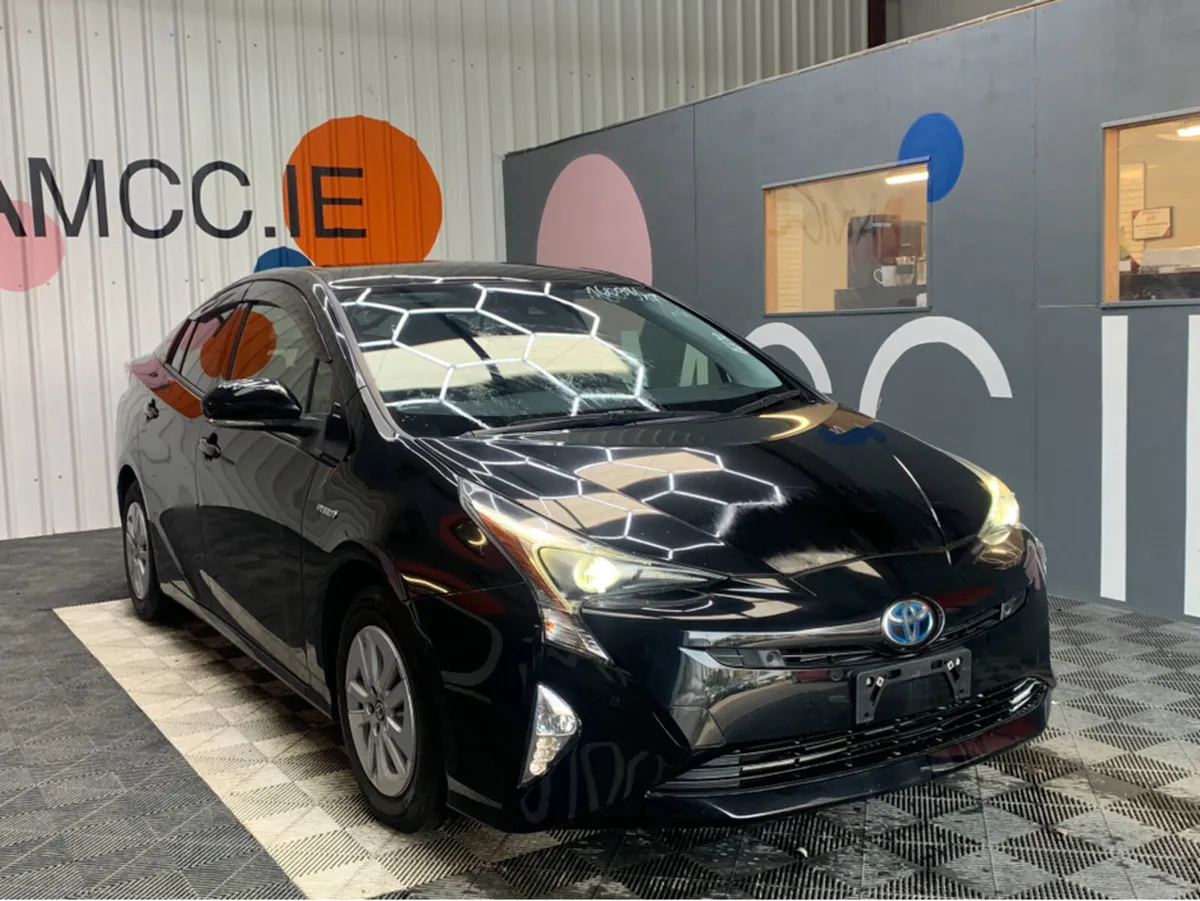 Toyota Prius 1.8 HYBRID AUTOMATIC / 96k KMs / Crui - Image 1