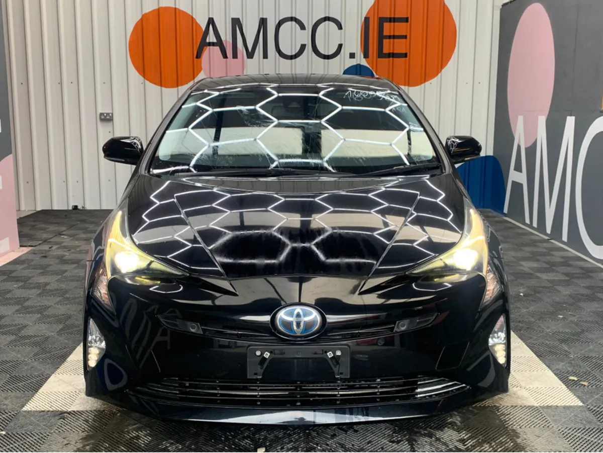 Toyota Prius 1.8 HYBRID AUTOMATIC / 96k KMs / Crui - Image 2