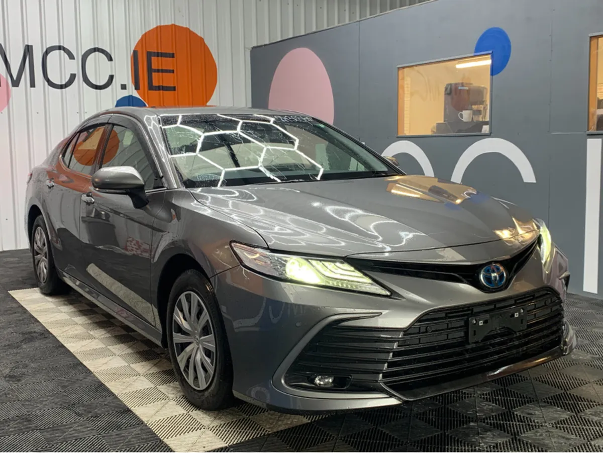 Toyota Camry AUTOMATIC 212 CAMRY / 128k KMs / Crui - Image 1