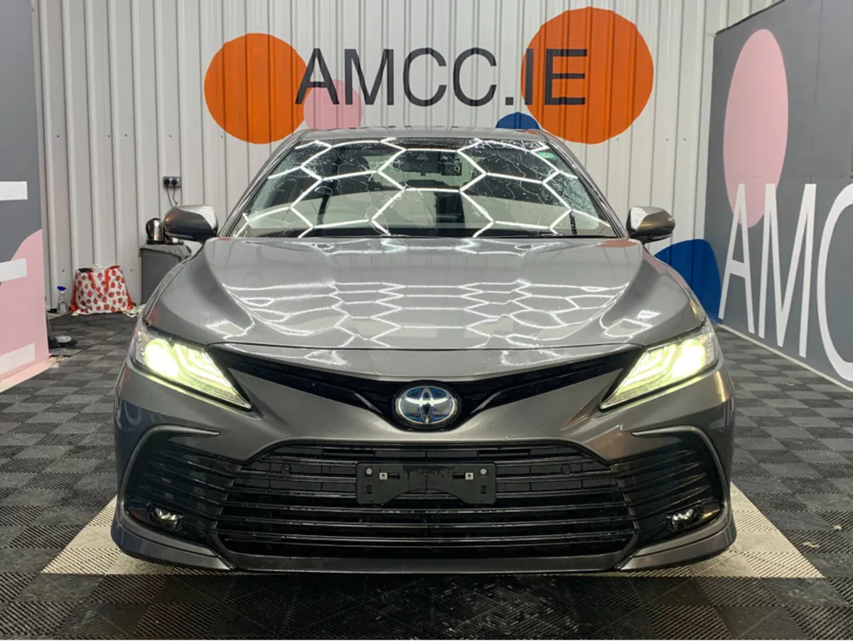 Toyota Camry AUTOMATIC 212 CAMRY / 128k KMs / Crui - Image 2