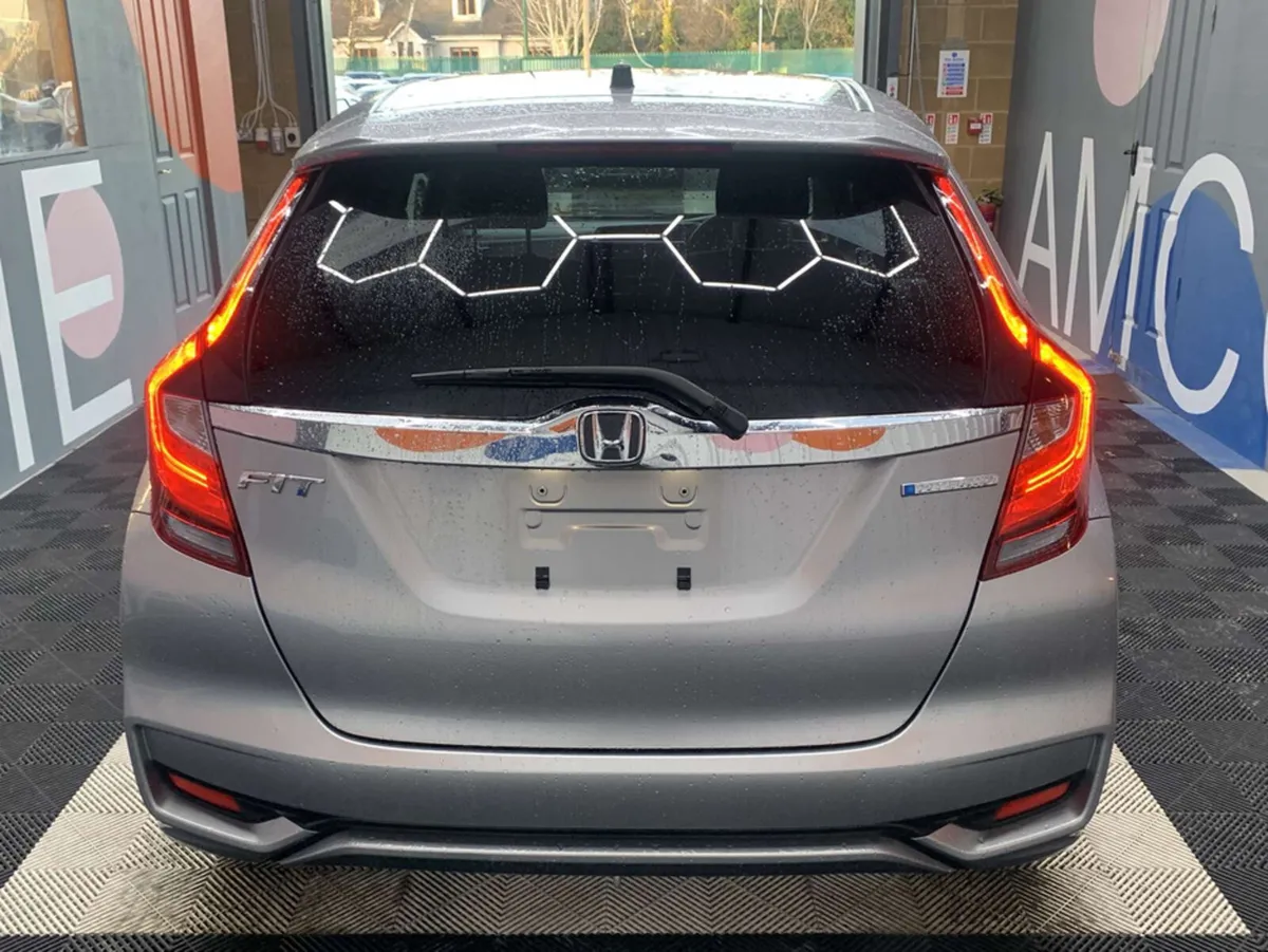 Honda Fit Honda Fit 1.5 Hybrid Automatic / Honda F - Image 4