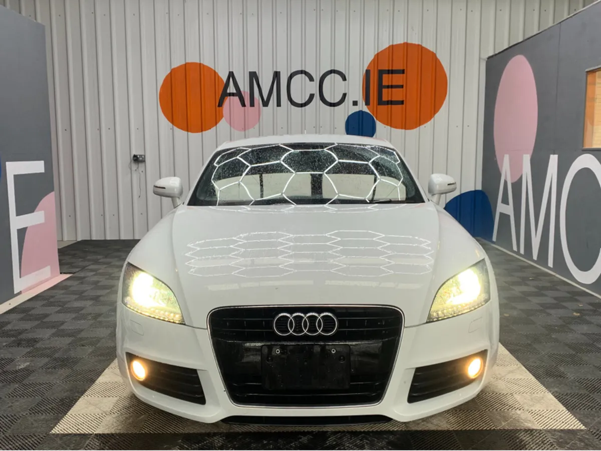 Audi TT 1.8 TFSI AUTOMATIC / 86k KMs / Heated Leat - Image 2