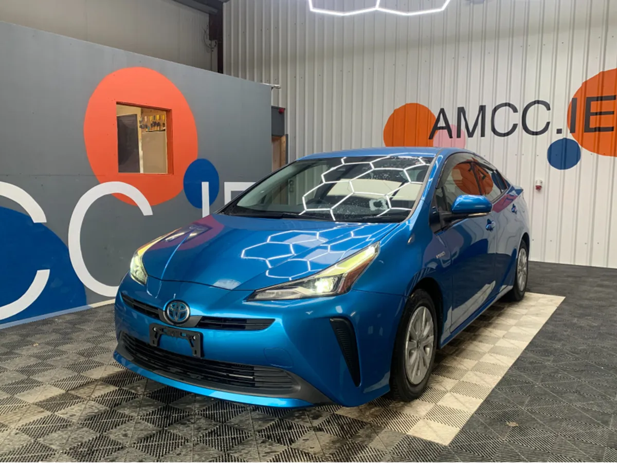 Toyota Prius 1.8 HYBRID / 65k KMs / Cruise Control - Image 3