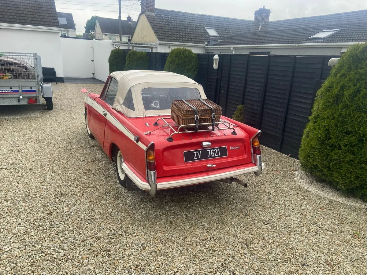Triumph Herald 1968 - Image 3