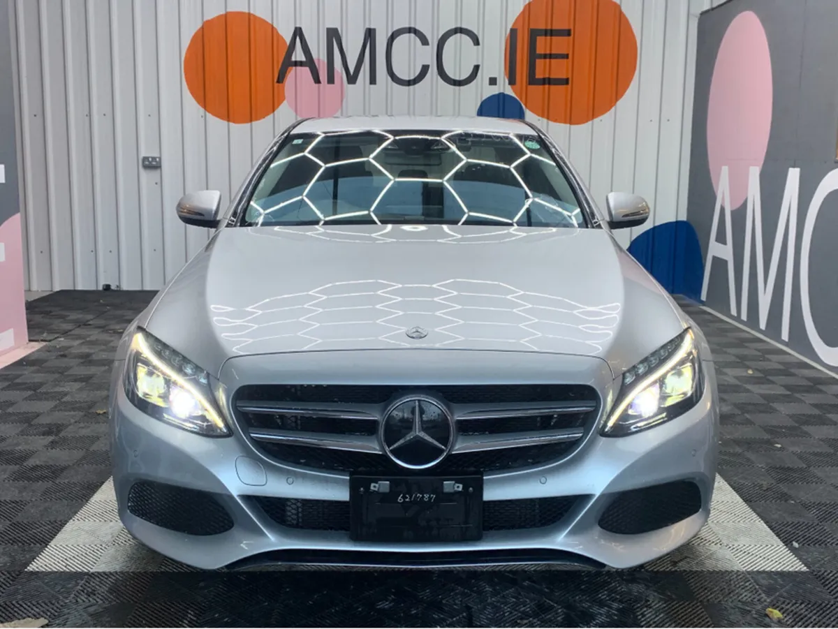 Mercedes-Benz C-Class C220d AUTOMATIC / 41k KMs / - Image 2