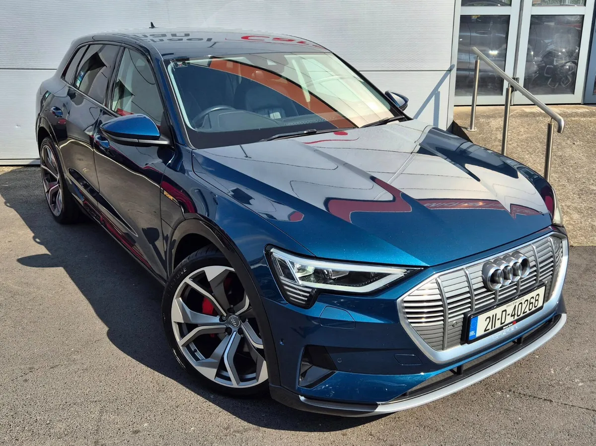 2021 Audi e-tron 50 Quattro Black Ed Pack 22'' - Image 3