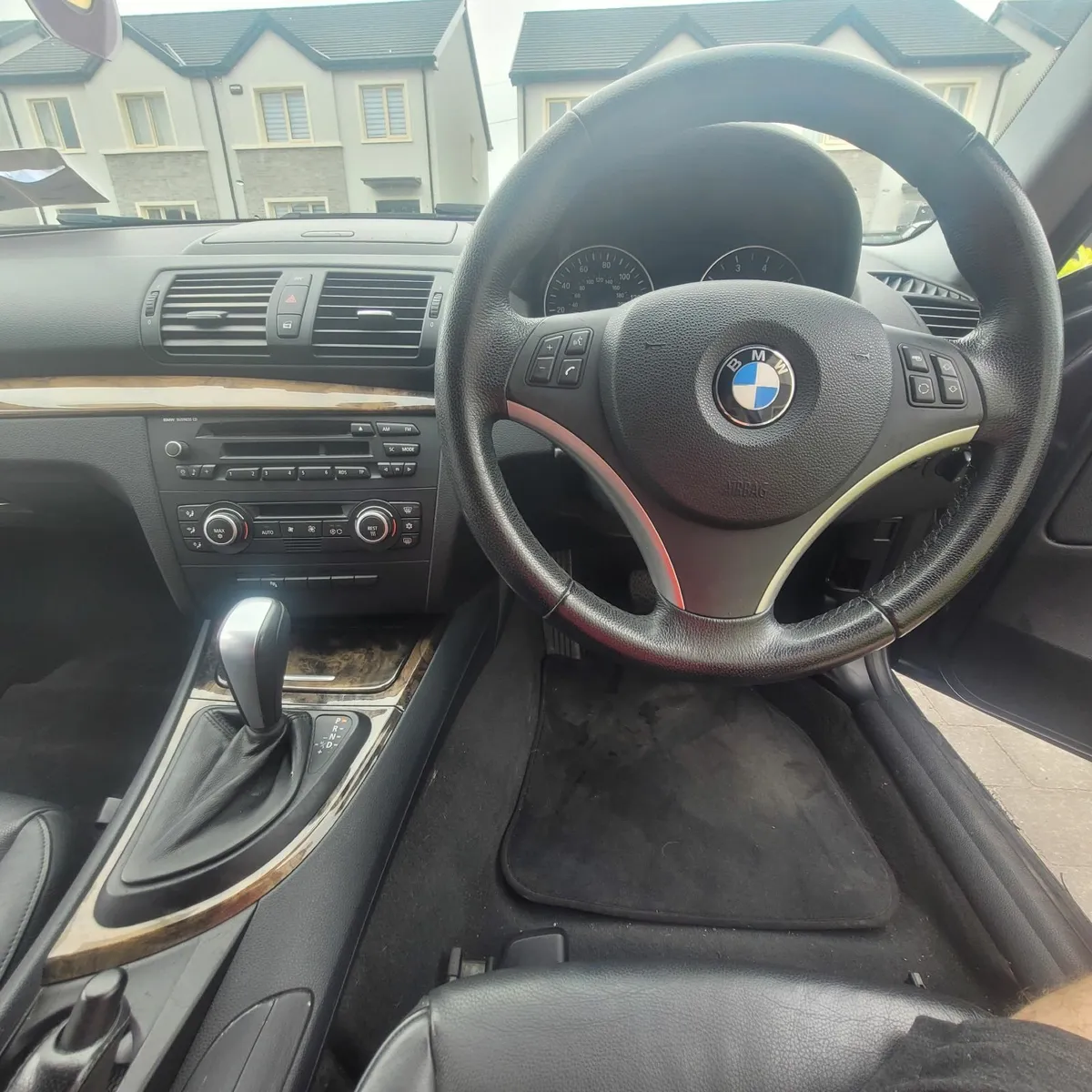 BMW 1-Series 2008 - Image 4