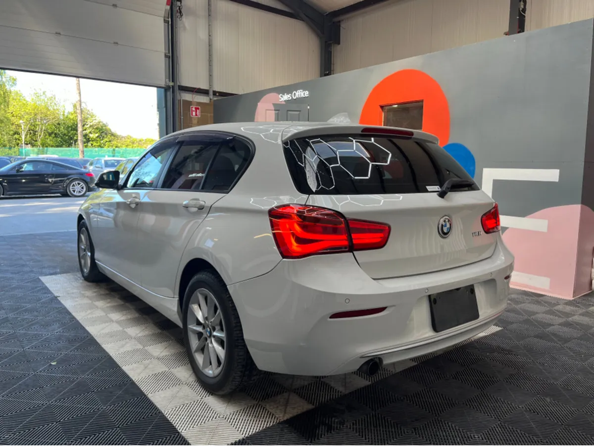 BMW 1-Series BMW 1 Series Automatic 118I / 93k KMs - Image 4