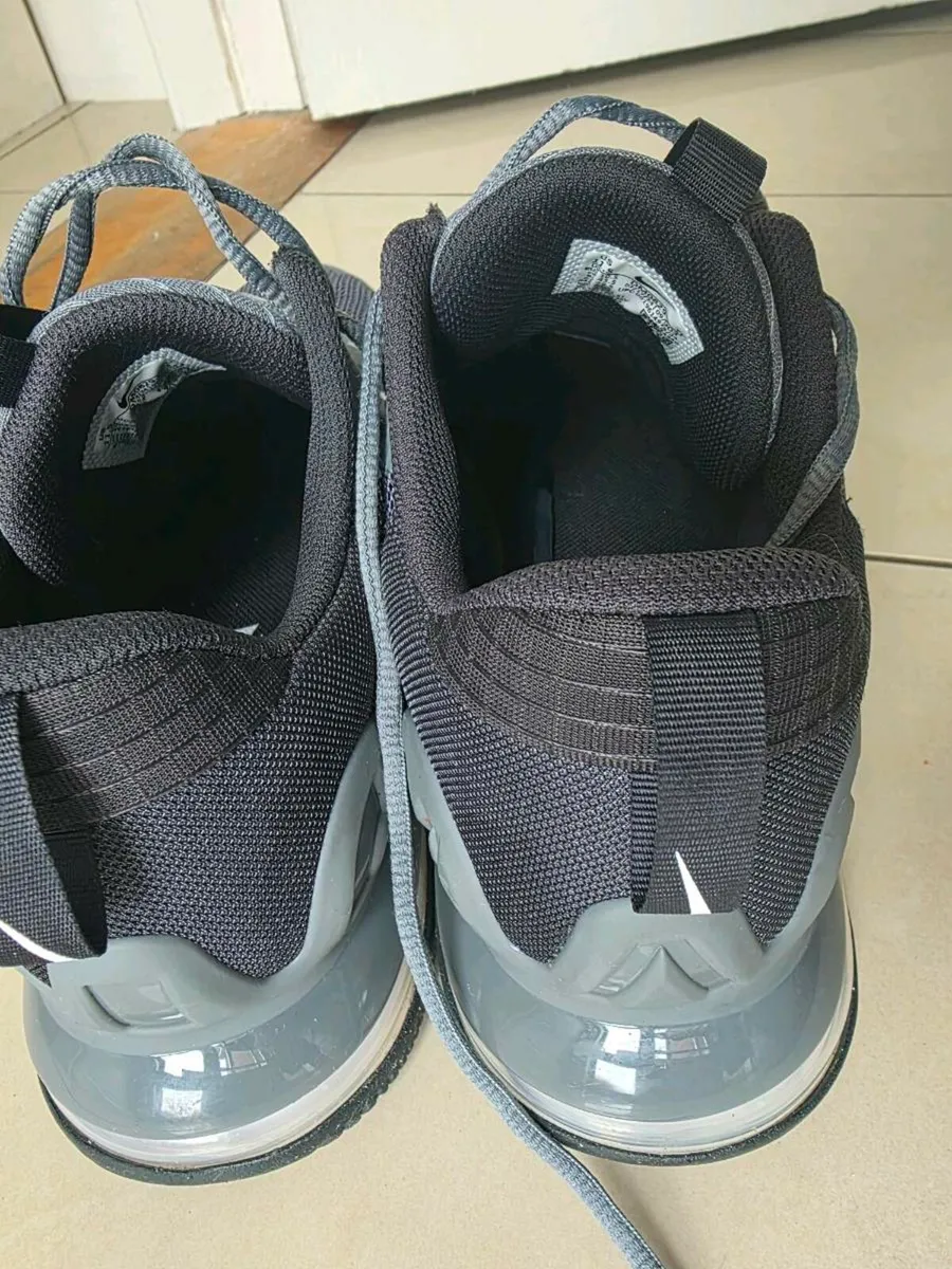 Nike Air Max - Image 4