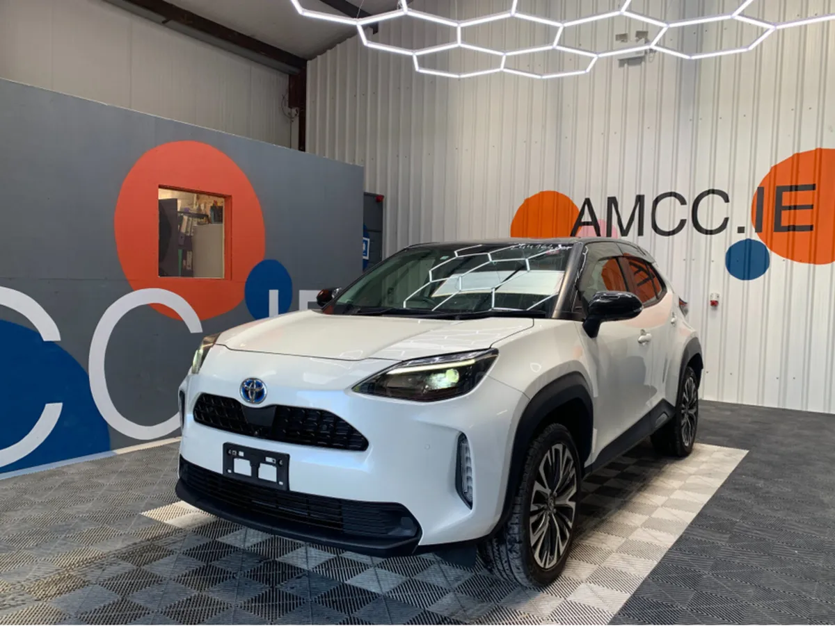 Toyota Yaris Cross 1.5 HYBRID / 71k KMs / Heated S - Image 3