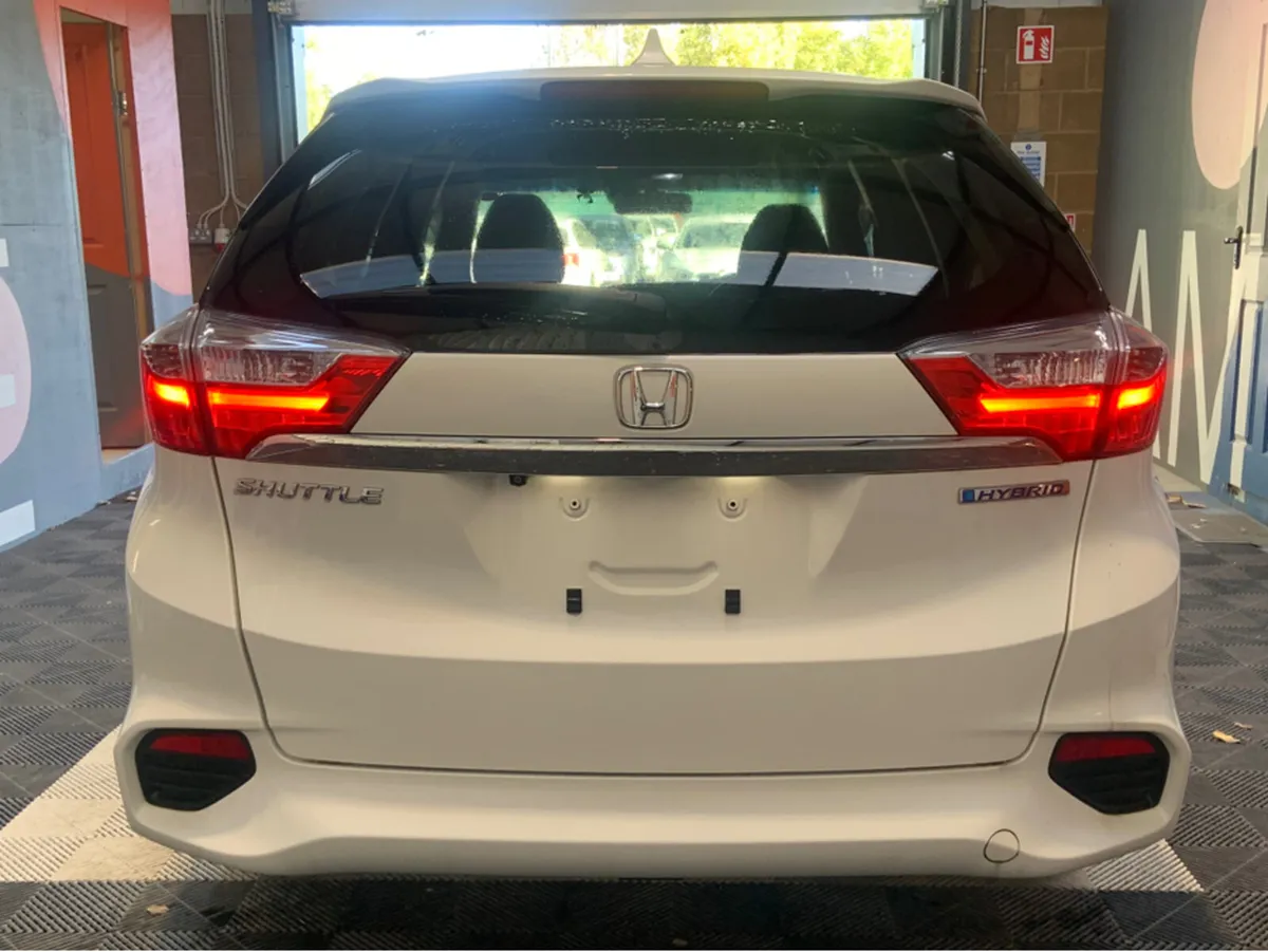 Honda Shuttle Only €13950 Honda Shuttle 1.5 Hybrid - Image 4