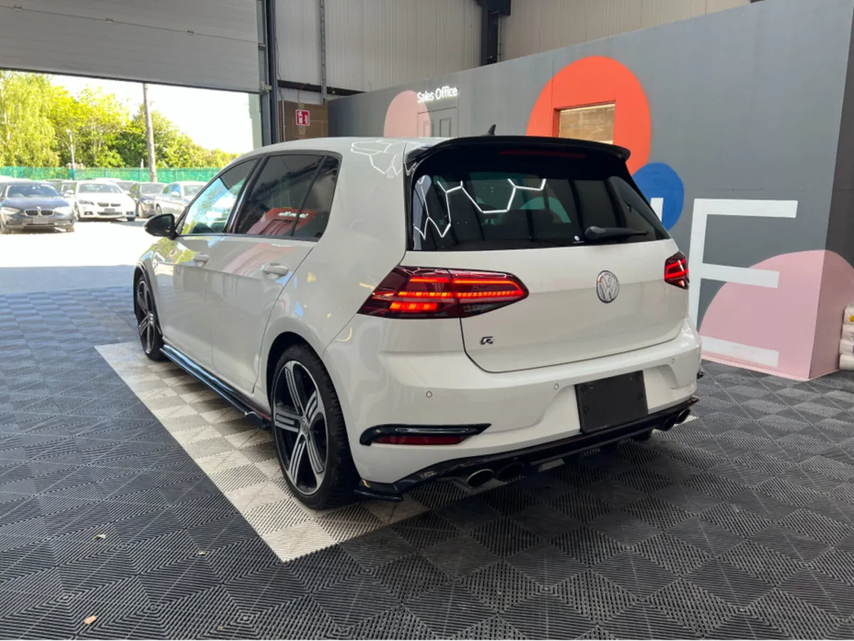 Volkswagen Golf GOLF R AUTOMATIC 2.0 DSG / 91k KMs - Image 4