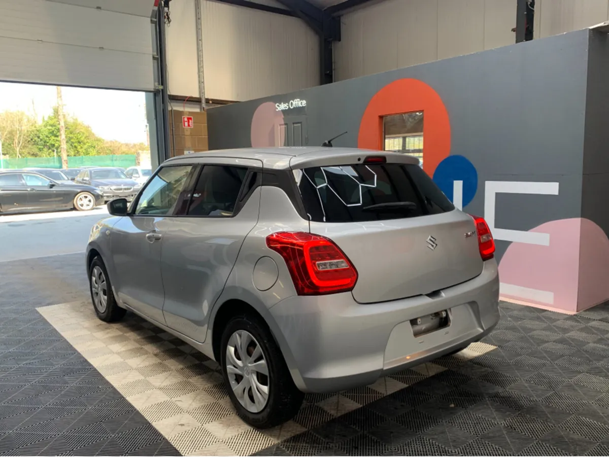 Suzuki Swift 1.2 PETROL / 59k KMs / Automatic / Re - Image 4