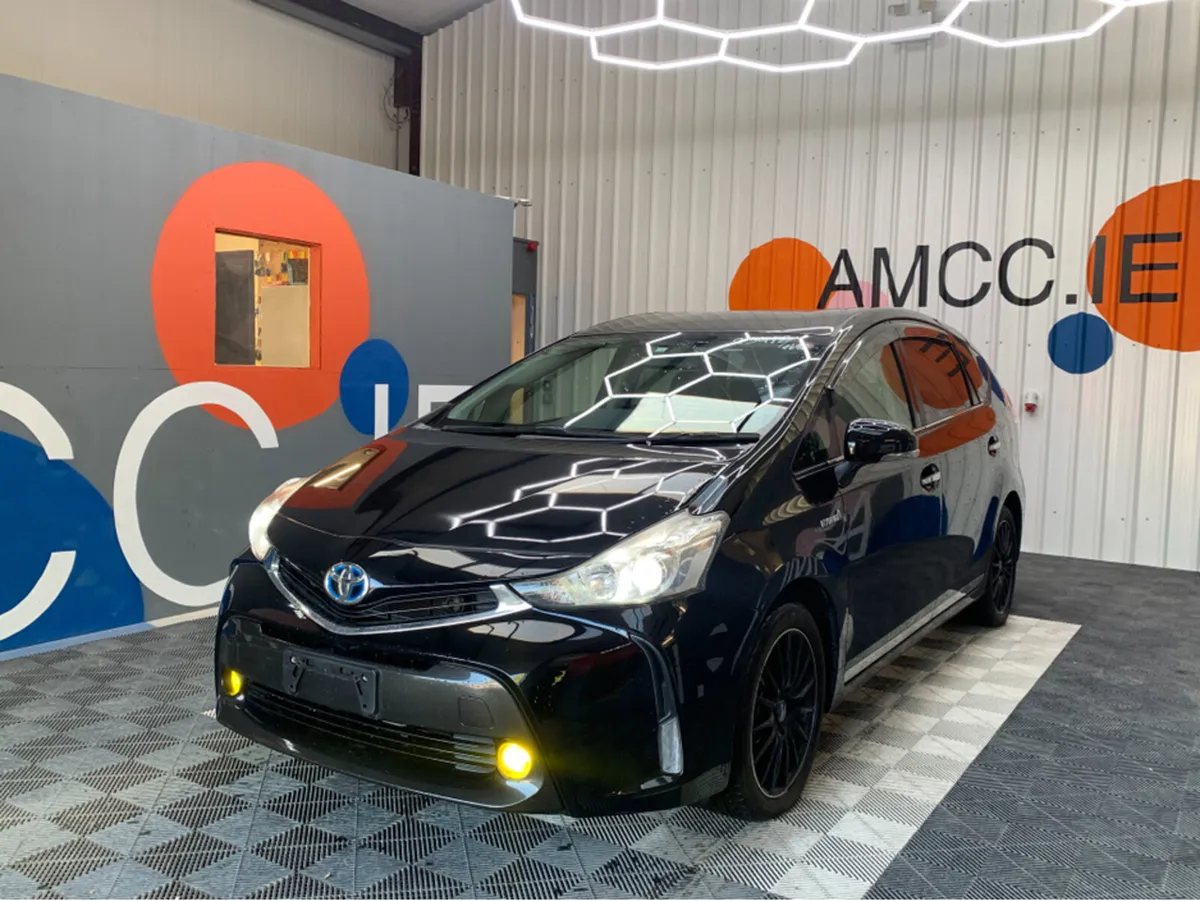 Toyota Prius 1.8 HYBRID 7 SEATER / 109k KMs / Reve - Image 3