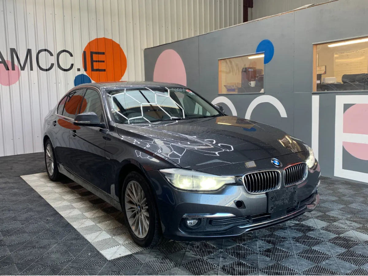 BMW 3-Series 320d LUXURY AUTOMATIC / 82k KMs / Hea - Image 1