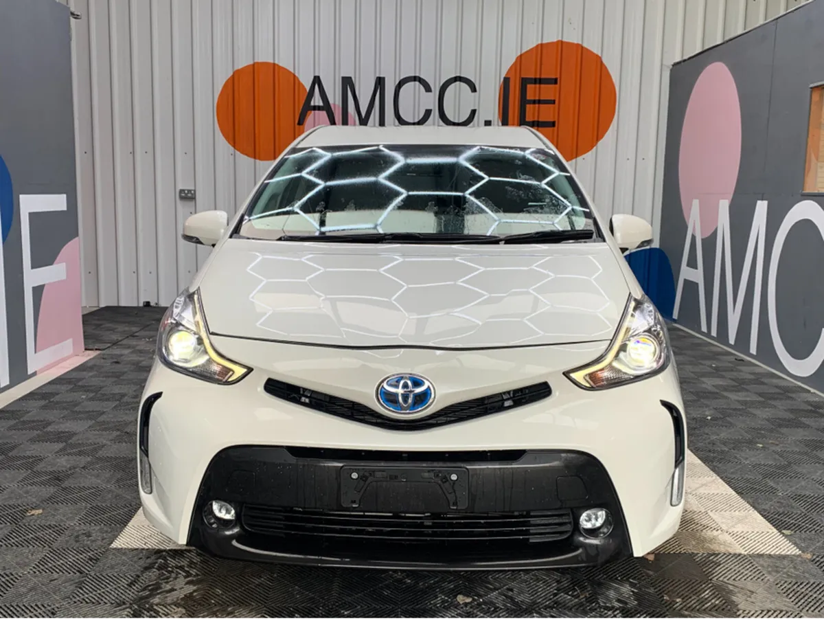 Toyota Prius 1.8 HYBRID 7 SEATER / 58k KMs / Elect - Image 2