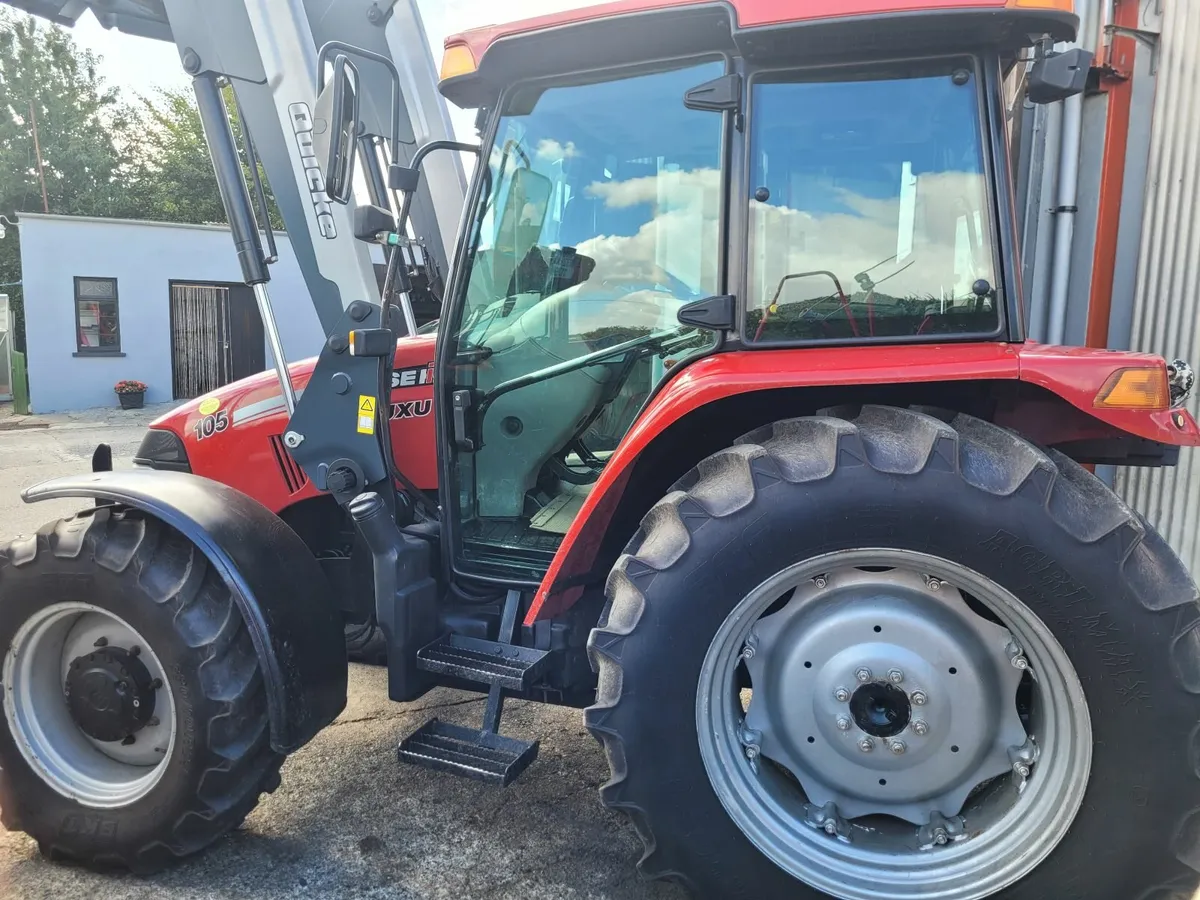 Case JXU 105 c/w Quicke loader - Image 3