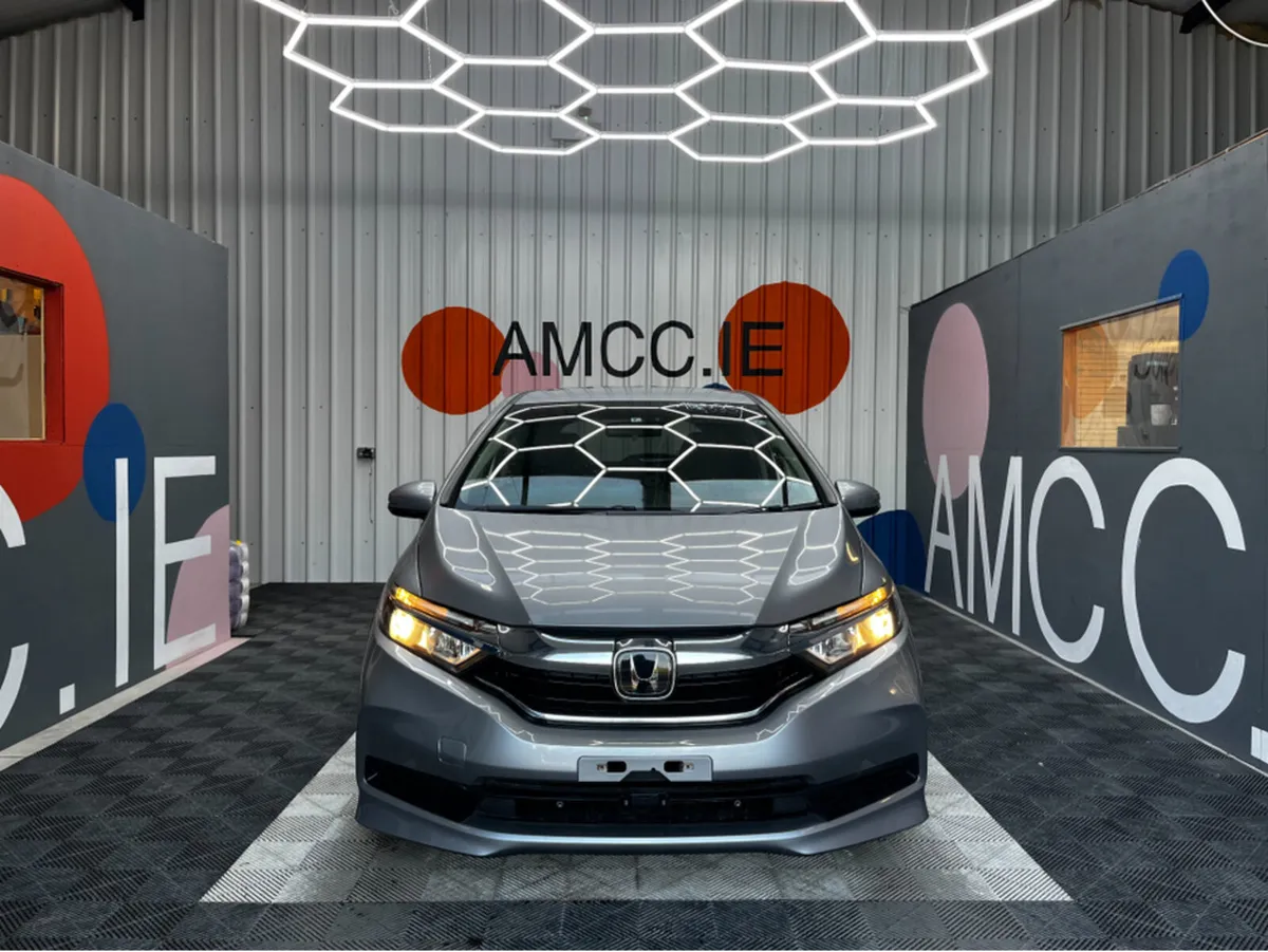 Honda Shuttle 1.4 HYBRID / 63k KMs / ADAPTIVE CRUI - Image 2