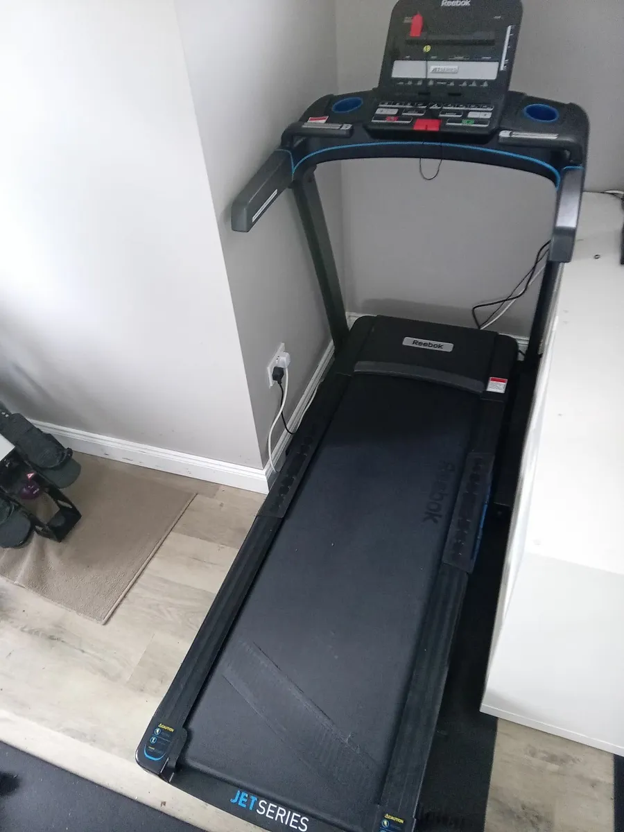 Reebok Jet 300 Treadmill - Image 1