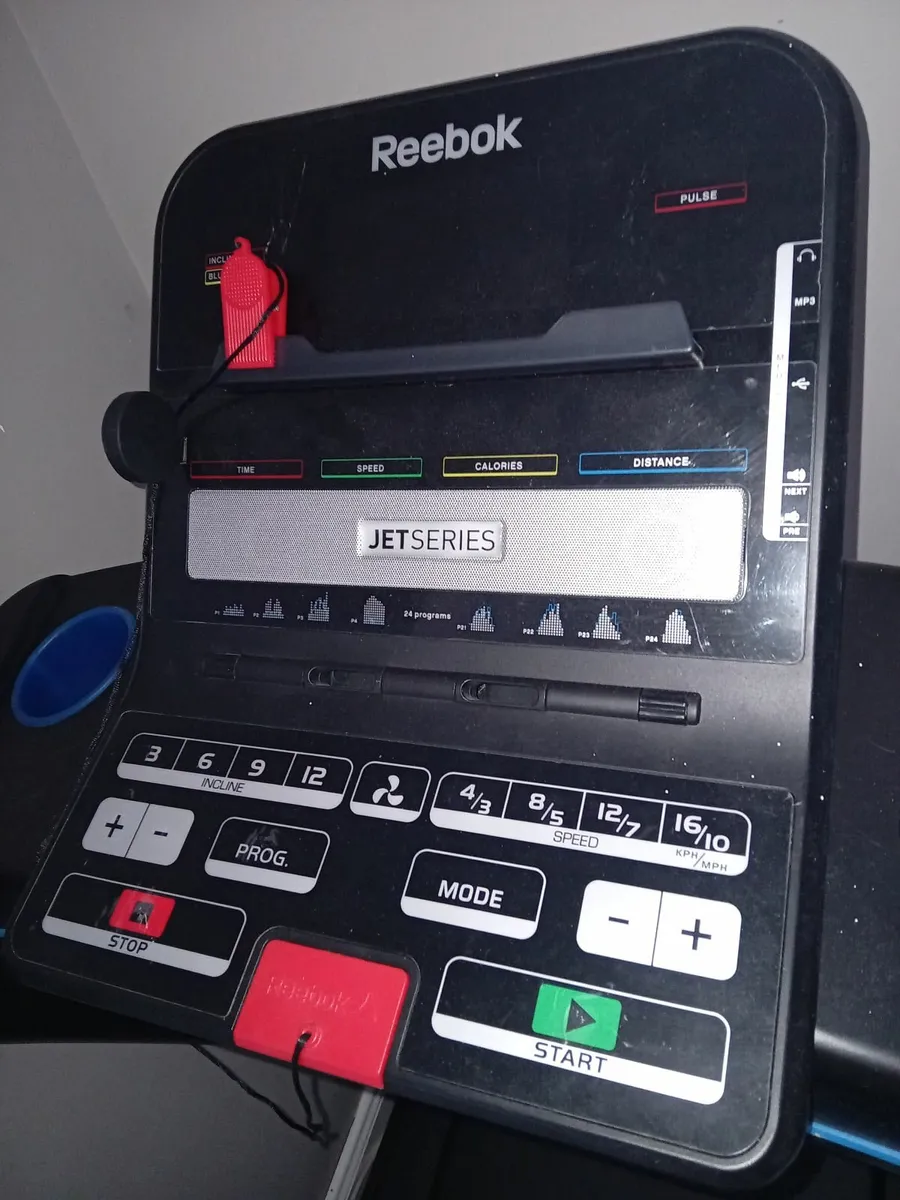 Reebok Jet 300 Treadmill - Image 3