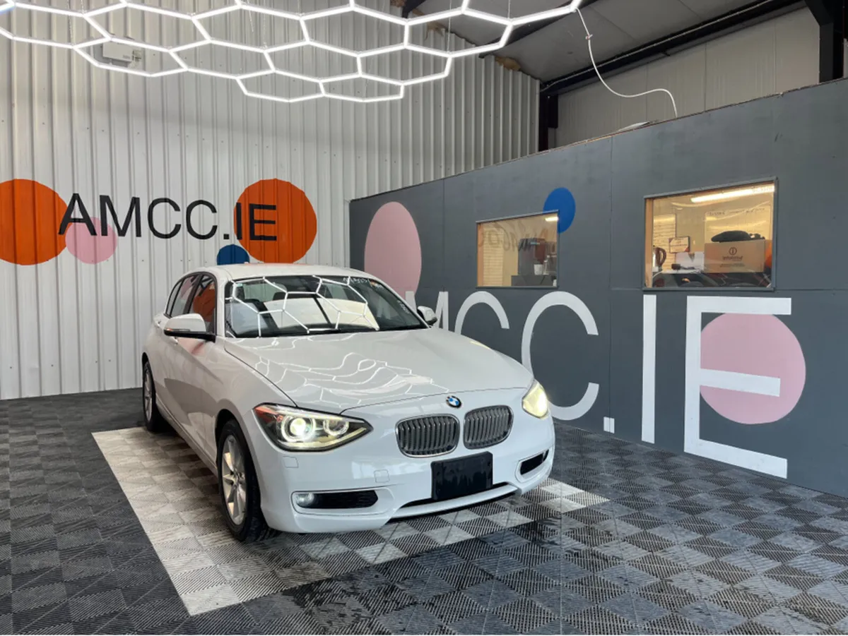 BMW 1-Series BMW 1 SERIES AUTOMATIC 116I / 68k KMs - Image 1