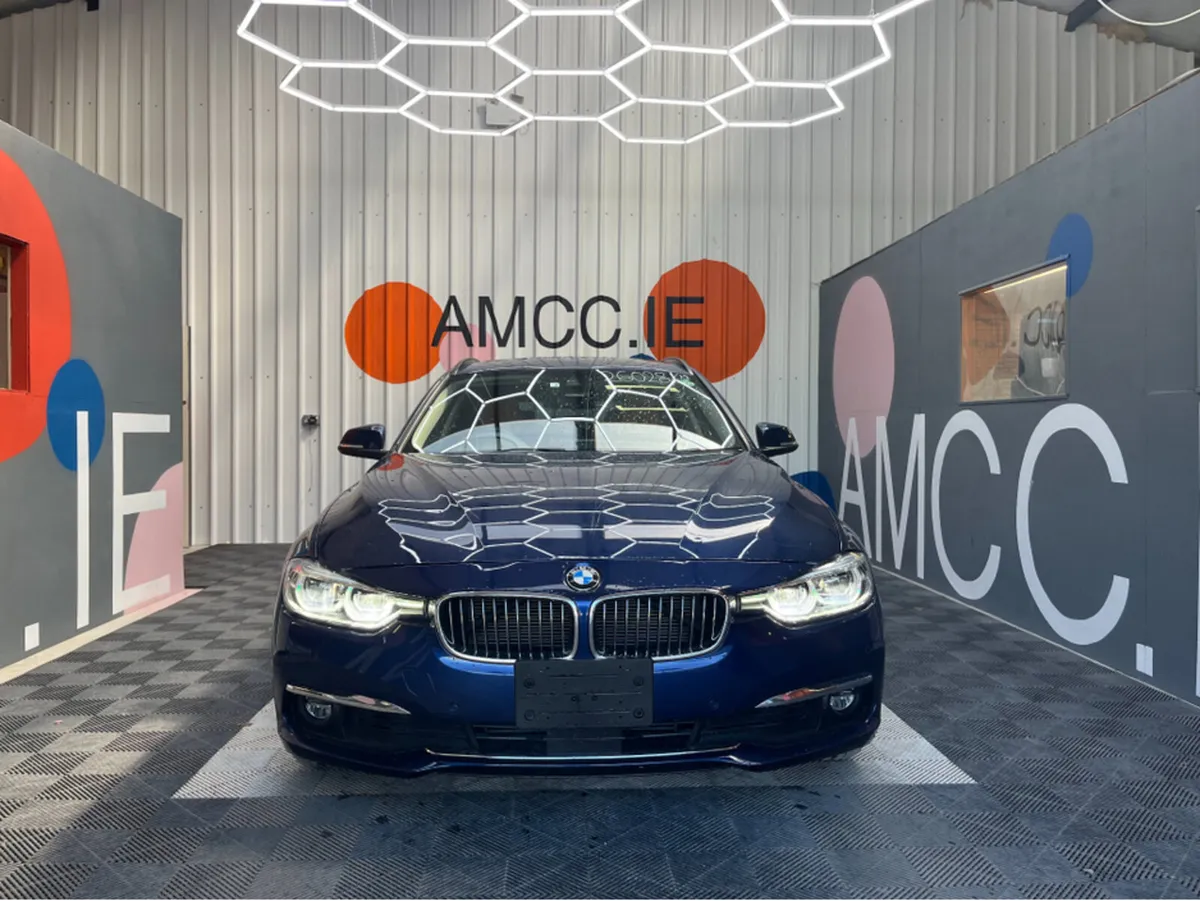 BMW 3-Series 320D TOURING / 108k KMs / HEATED SEAT - Image 2