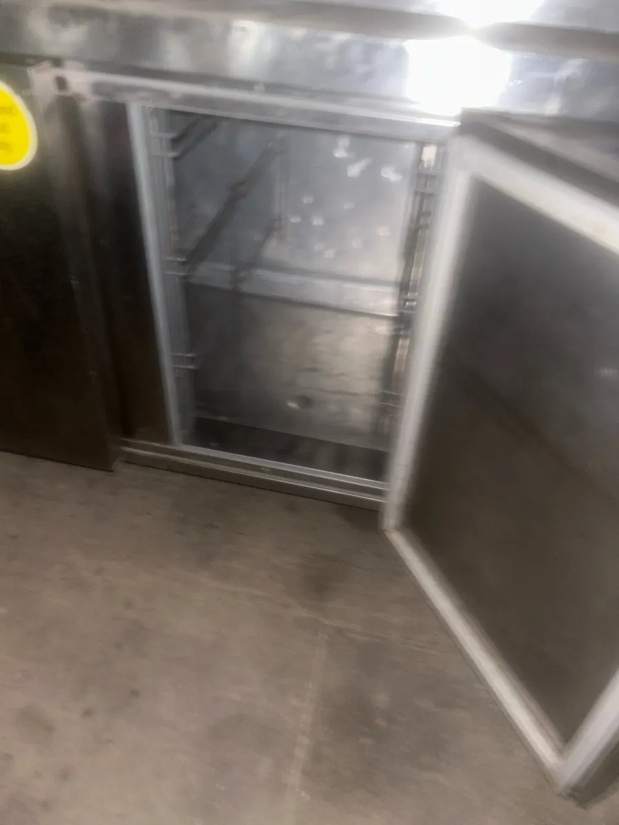 3 door fridge - Image 2
