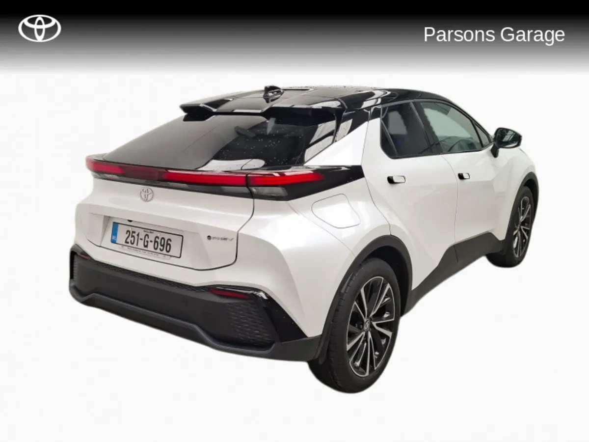 Toyota C-HR C-HR PHEV SOL - Image 2