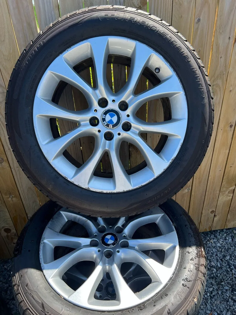 Car alloy/wheels - Image 2