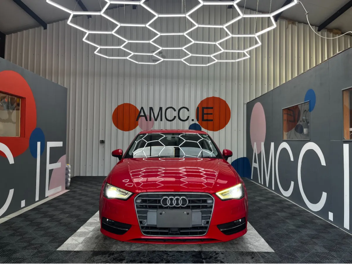 Audi A3 1.4 TFSI / 66k KMs / ADAPTIVE CRUISE / REV - Image 2