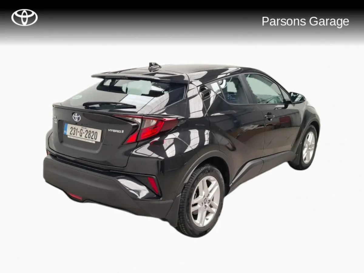 Toyota C-HR 1.8 - Image 2