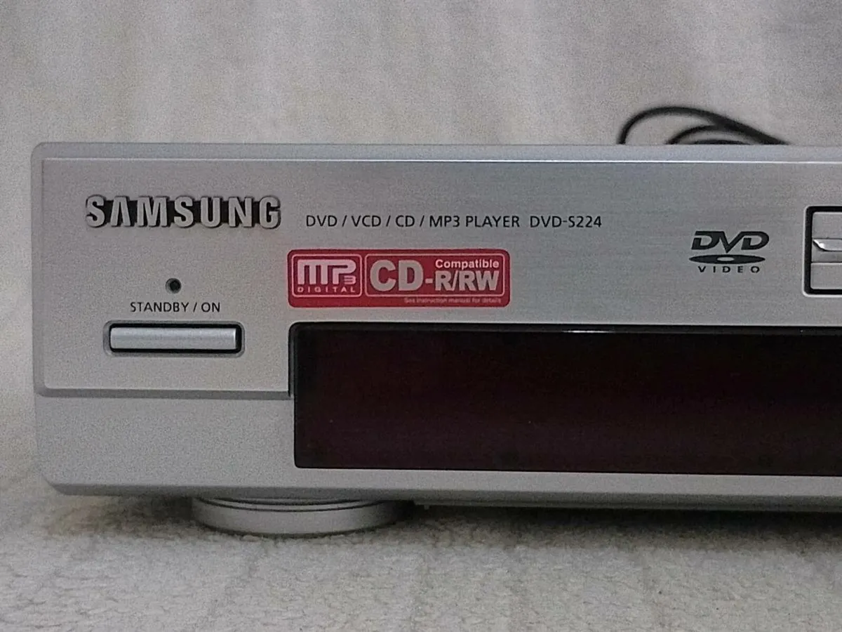 Samsung DVD player DVD-S224 - Image 2