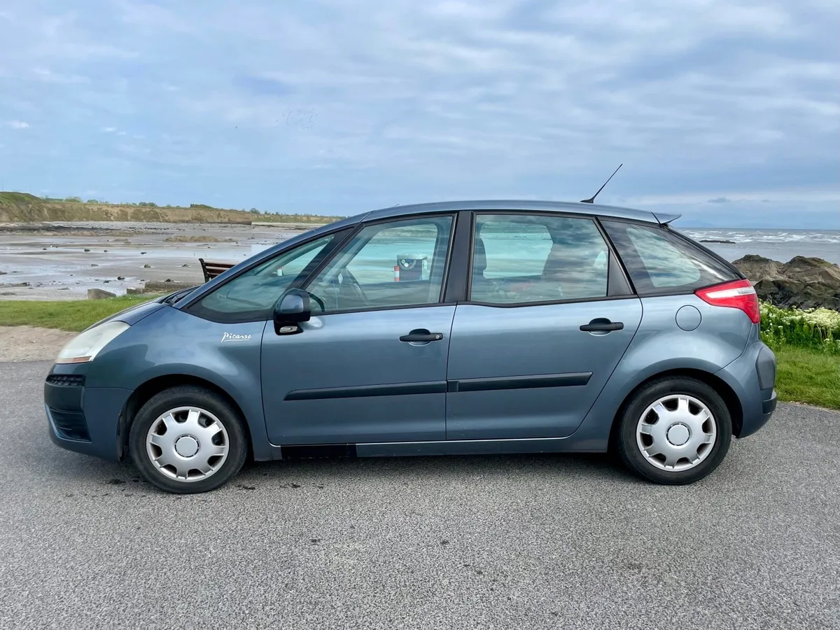 Citroen C4 Picasso 2008 - Image 2