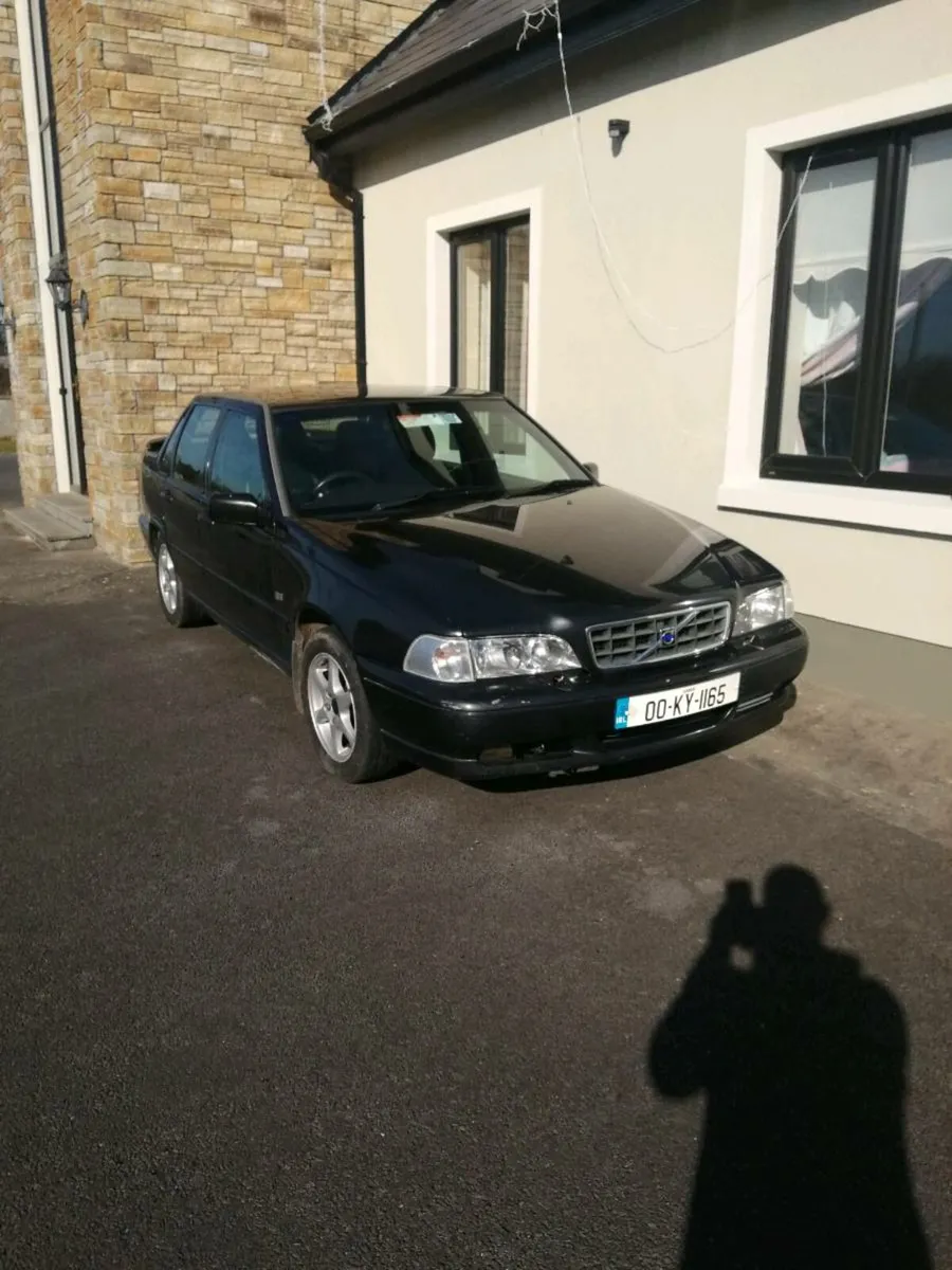 Volvo S70 - Image 1