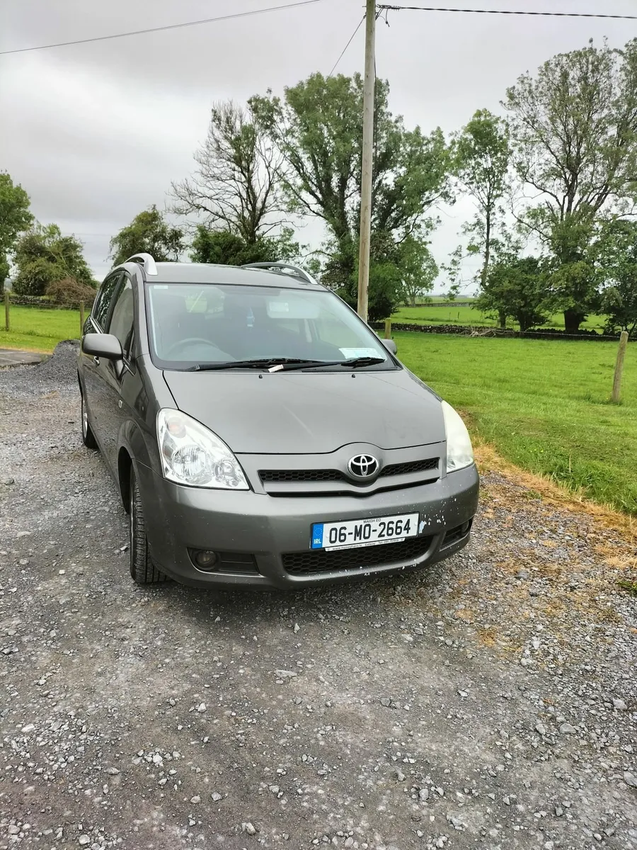 Toyota Corolla 2006 Verso 1.6 - Image 4