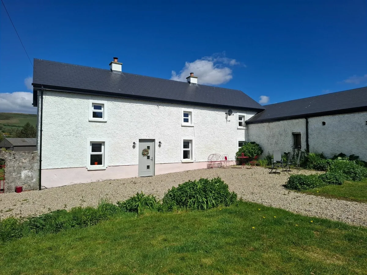 Holiday Home - Image 2