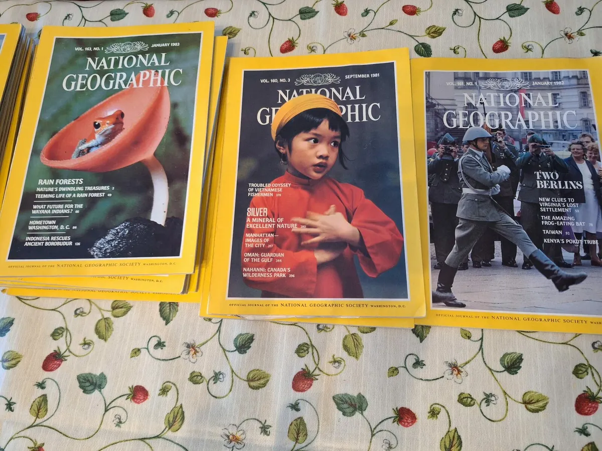 National geographic magazines - Image 2