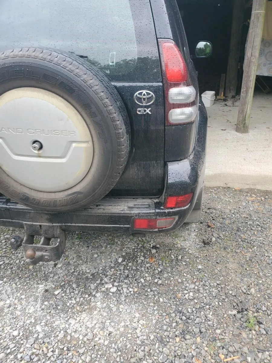 Toyota landcruiser - Image 4