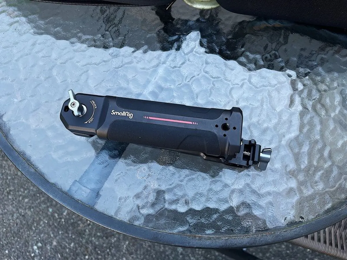 DJI (Ronin) RSC 2 Pro Combo Camera Gimbal - Image 4
