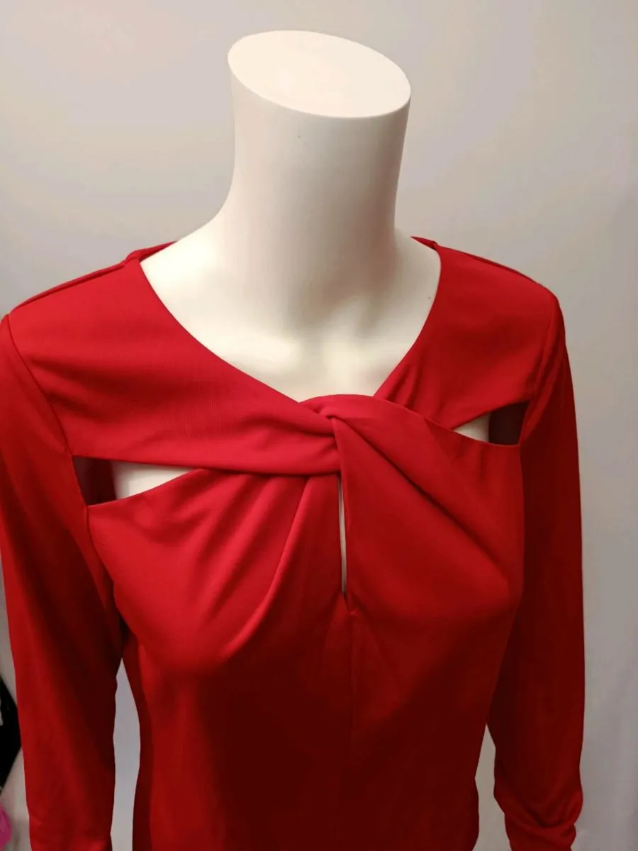 Red top - Image 3