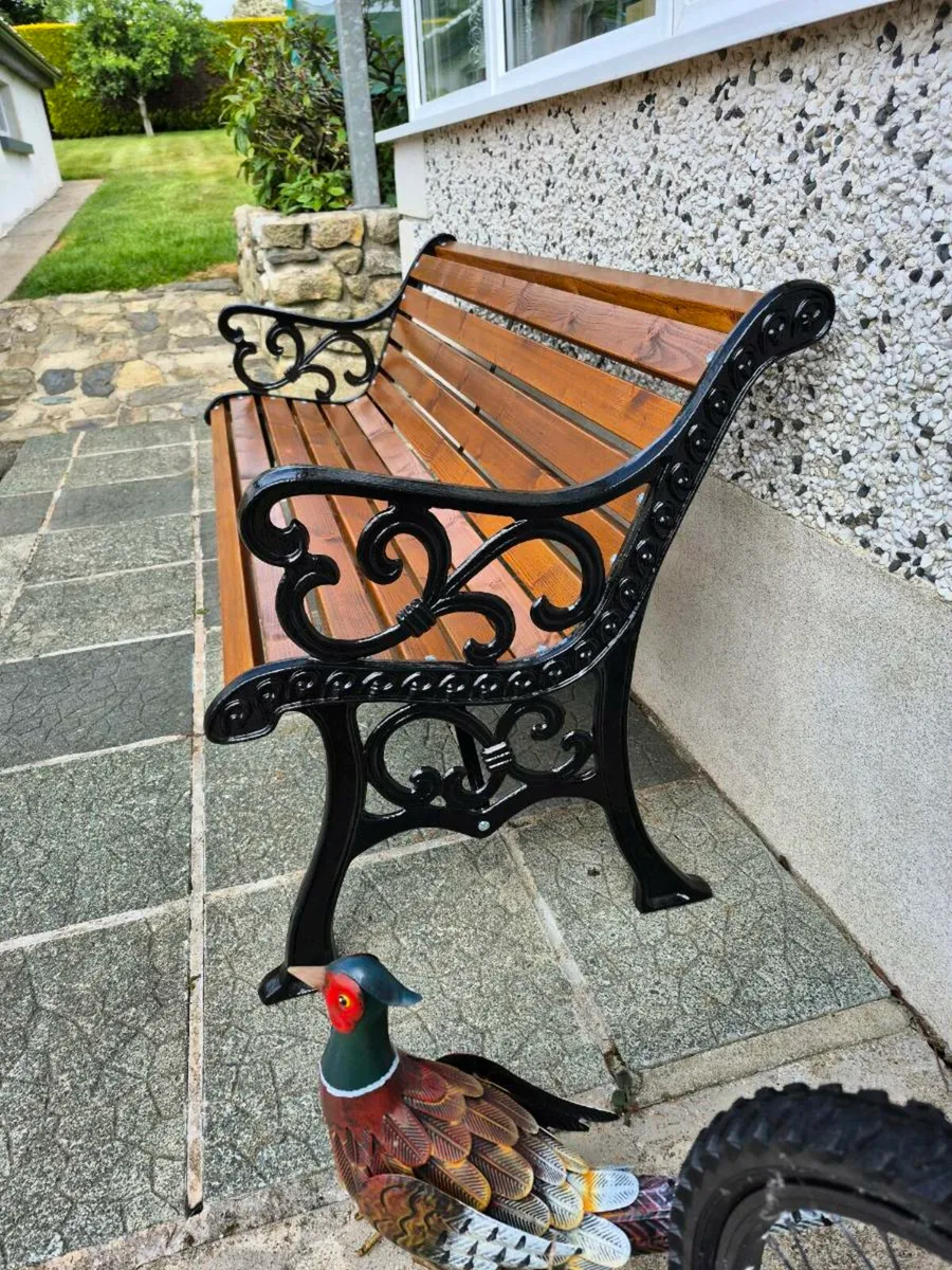 Cast iron Garden bench 5 ft - Image 2