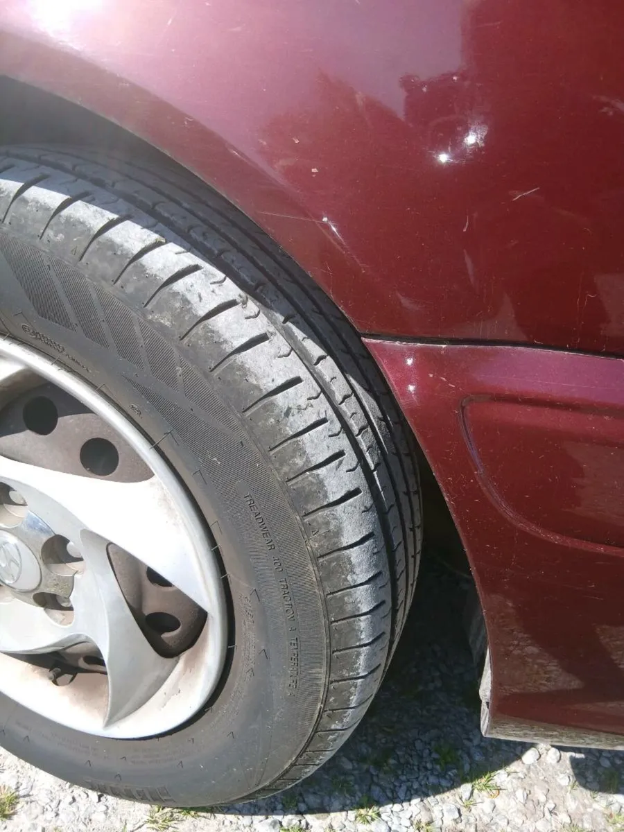 07 Hyundi Trajet 2.0L seven seater . - Image 2