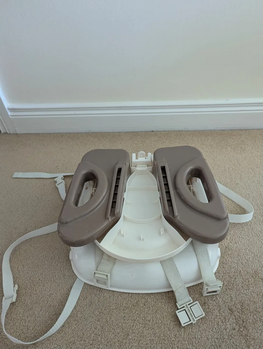 Booster seat for dining chair - Image 3