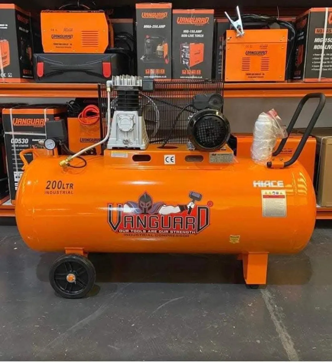 200 LITRE AIR COMPRESSOR 
Free delivery - Image 1
