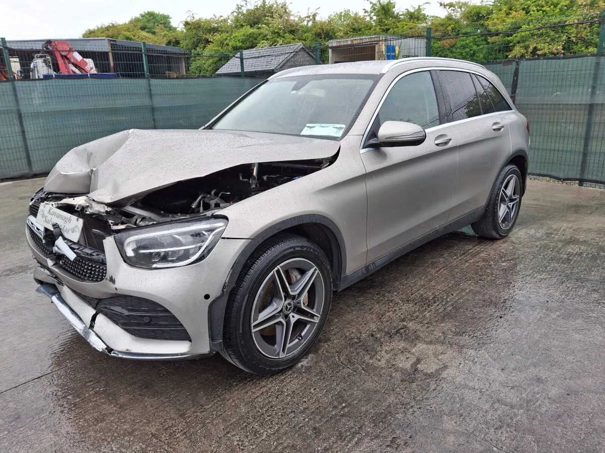 192 Mercedes GLC 200D  2.0 Diesel  Automatic  64km - Image 4