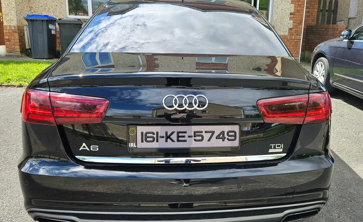 Audi A6 2.0 TDI S-Line Ultra– Sleek Black Beauty - Image 3